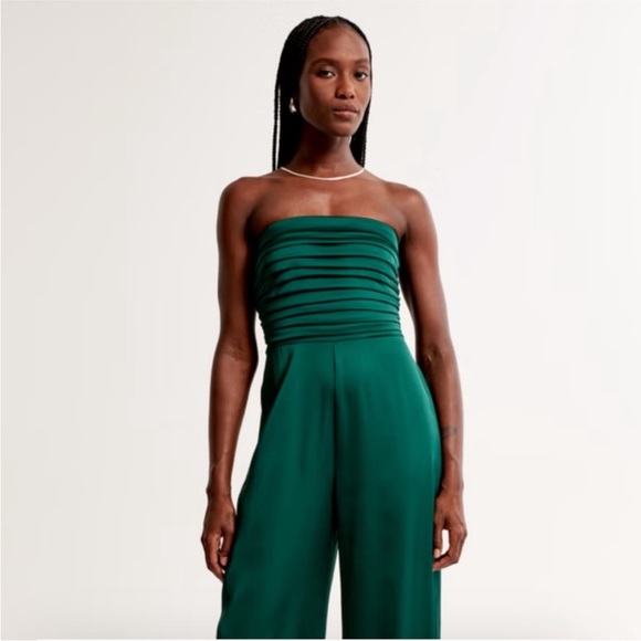 Abercrombie & Fitch Pants - NWT Abercrombie & Fitch Strapless Emerald Green Wide-Leg Jumpsuit